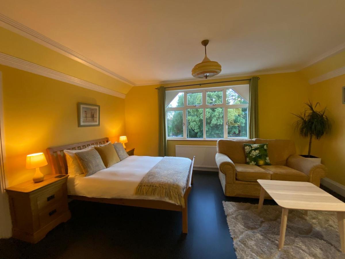 Готель Harlestone Retreat (Adults Only) Нортгемптон Екстер'єр фото